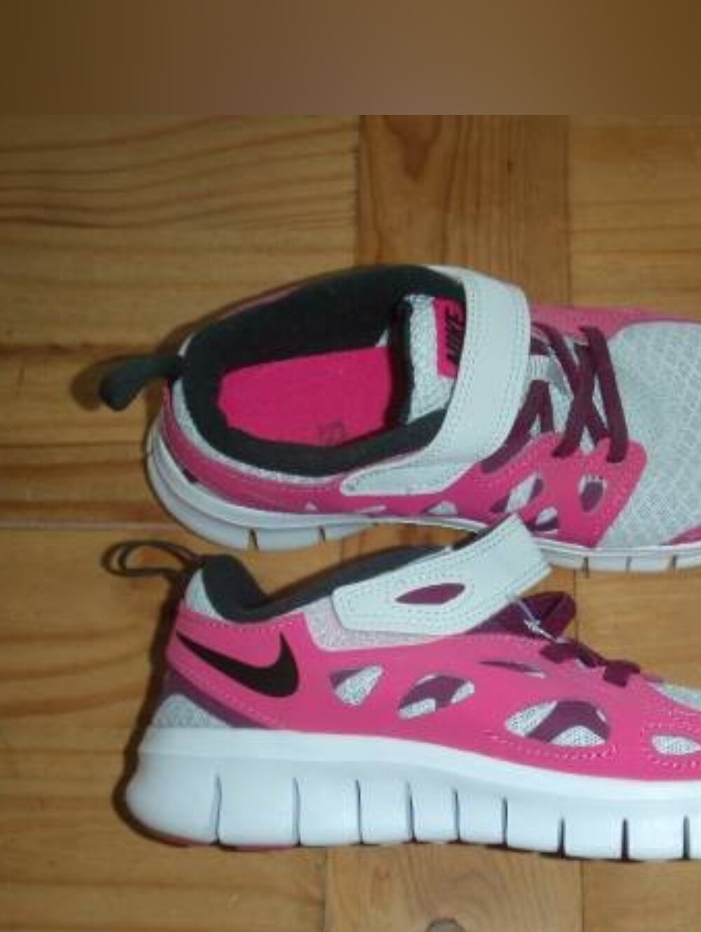 Nike Free Run - Gray & Pink - Size 1 Youth
